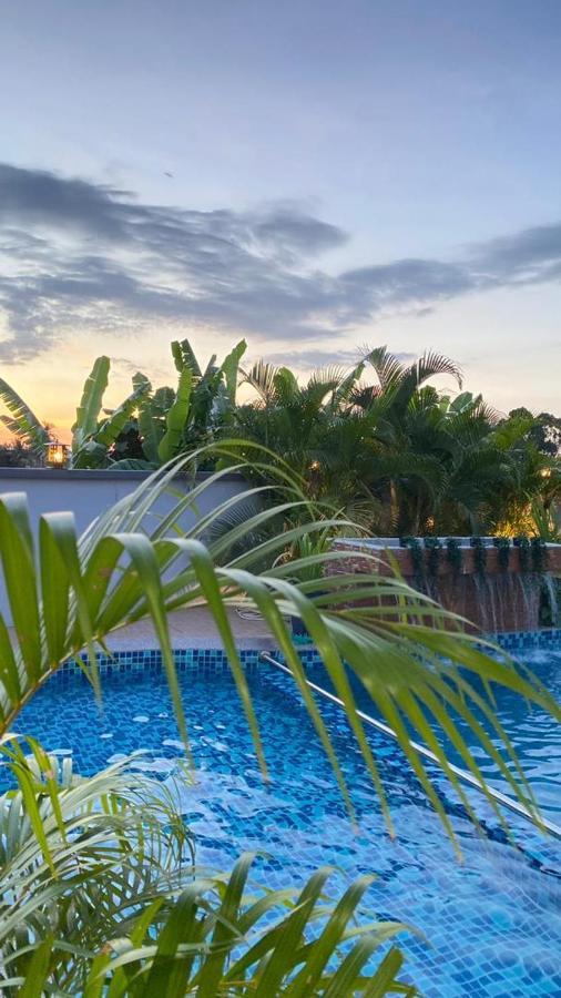 Norshah Village Resort Pantai Cenang  Exterior foto