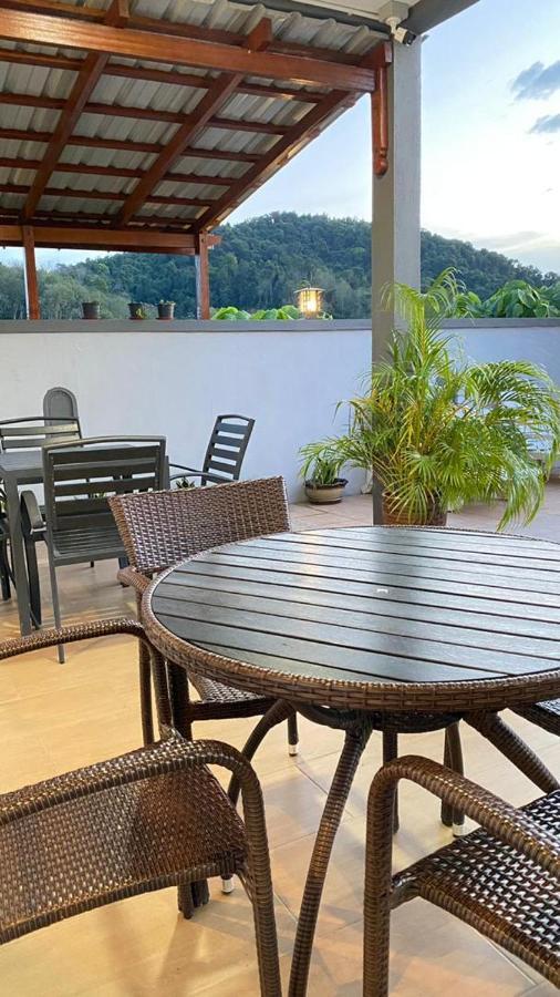 Norshah Village Resort Pantai Cenang  Exterior foto