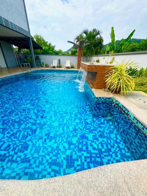 Norshah Village Resort Pantai Cenang  Exterior foto